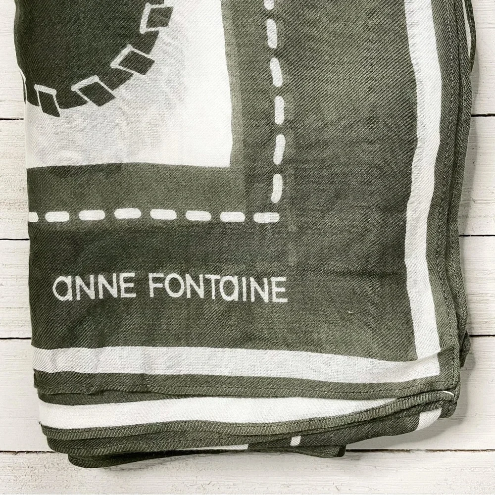 ANNE FONTAINE Adrian Scarf Floral Bamboo & Silk Stole - Picture 2 of 11